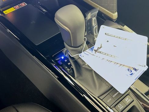 New 2026 Toyota Camry XLE AWD/4WD image 15