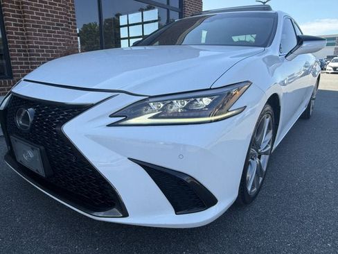 Used 2019 Lexus ES 350 F Sport w/ Accessory Package 2 FWD image 10