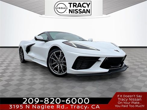 Used 2025 Chevrolet Corvette Stingray Premium Conv w/ Z51 Performance Package image 1