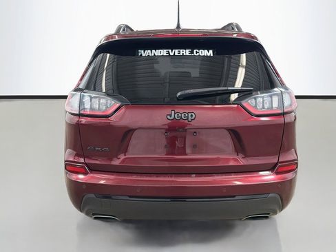 Used 2019 Jeep Cherokee High Altitude AWD/4WD image 9