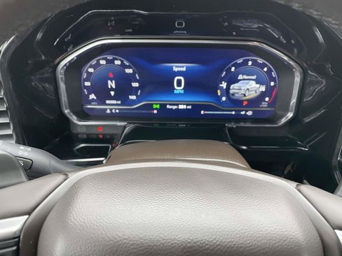 Used 2024 Chevrolet Silverado 1500 LTZ image 31