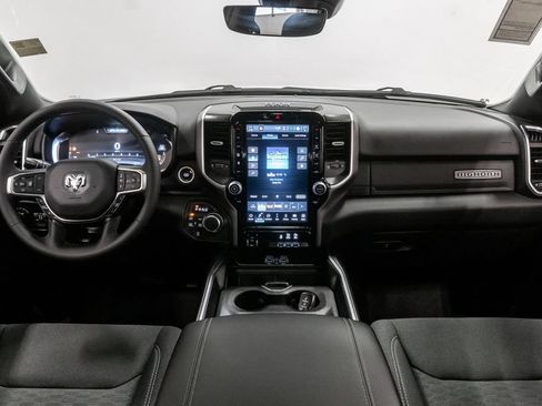 New 2026 RAM 1500 4x4 Crew Cab image 28