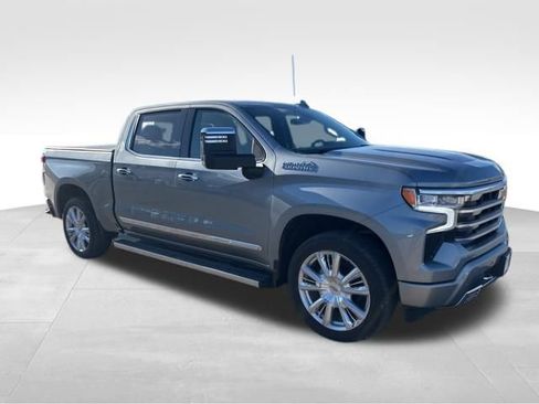 Used 2024 Chevrolet Silverado 1500 High Country w/ High Country Premium Package image 35