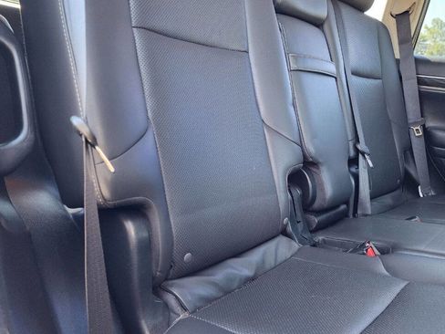 Used 2016 Lexus GX 460 image 22