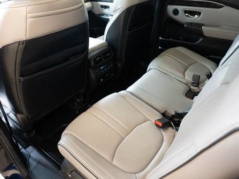 Used 2025 Honda Pilot Elite image 26