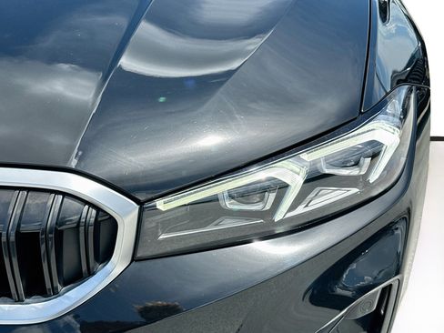 Certified 2024 BMW 330i Sedan w/ Convenience Package RWD image 31