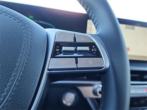 New 2025 Kia Telluride LX image 24