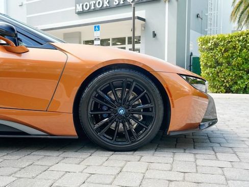 Used 2019 BMW i8 Roadster AWD/4WD image 34