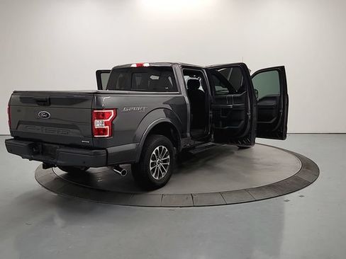 Used 2018 Ford F150 XLT w/ Equipment Group 302A Luxury AWD/4WD image 13