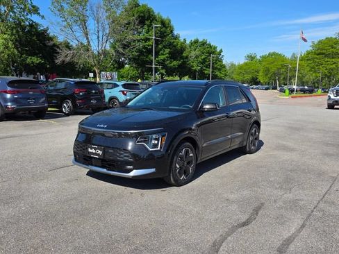 New 2026 Kia Niro Wave w/ Wave Preserve Package FWD image 4