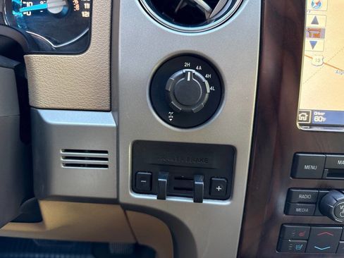 Used 2012 Ford F150 Lariat w/ Lariat Plus Pkg image 18