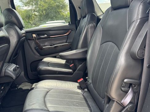 Used 2013 GMC Acadia Denali FWD image 8