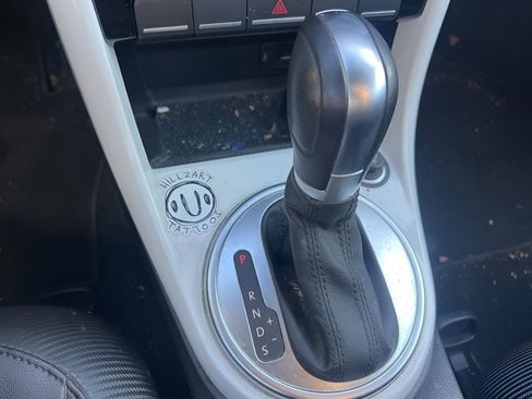 Used 2019 Volkswagen Beetle 2.0T S FWD image 25
