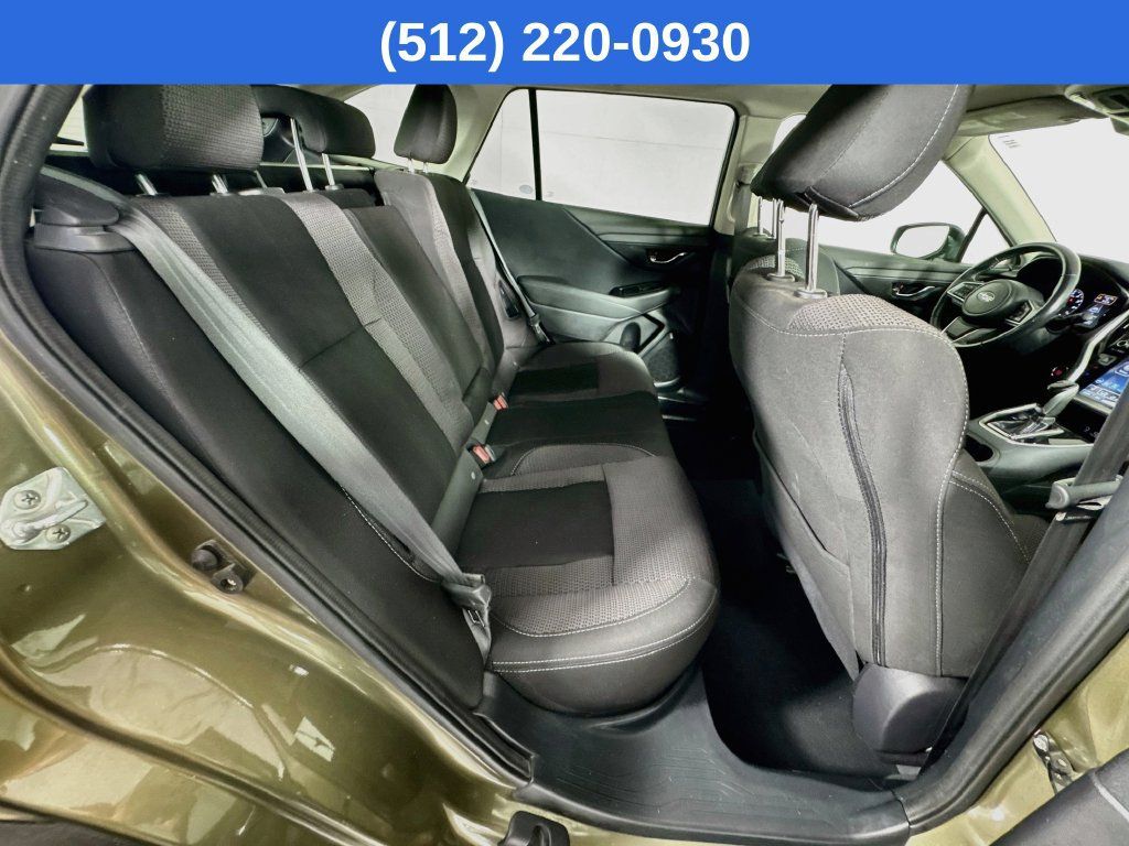 Used 2025 Subaru Outback Premium AWD/4WD image 36