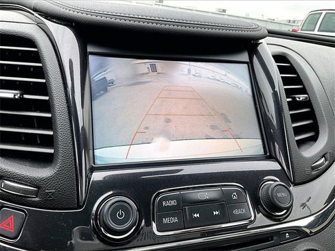 Used 2018 Chevrolet Impala Premier w/ Premier Confidence Package image 27