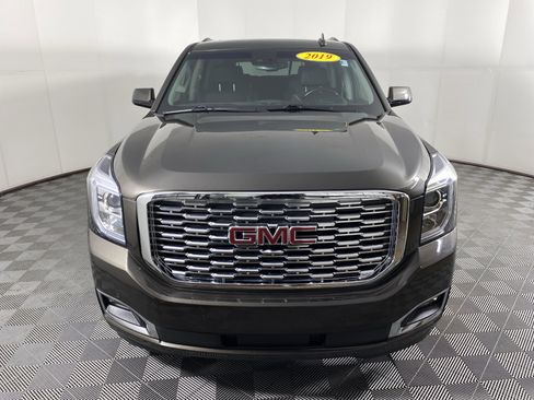 Used 2019 GMC Yukon Denali w/ Denali Ultimate Package image 12