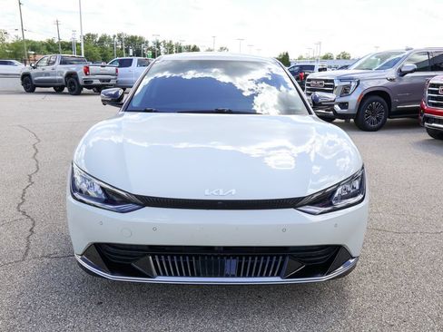 Used 2022 Kia EV6 Wind w/ Wind Technology Package AWD/4WD image 26