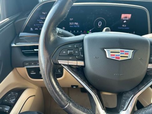 Used 2022 Cadillac Escalade Premium Luxury w/ Performance Package image 14