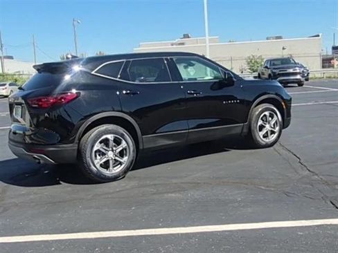 Certified 2025 Chevrolet Blazer LT AWD/4WD image 72