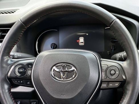Used 2024 Toyota RAV4 SE w/ Weather & Moonroof Package AWD/4WD image 19