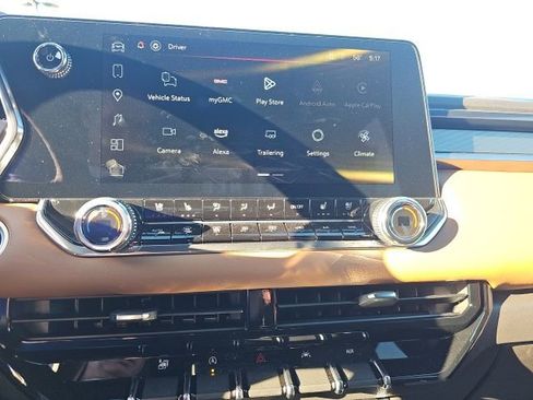 Used 2025 GMC Canyon AT4 w/ Nightfall Edition image 22