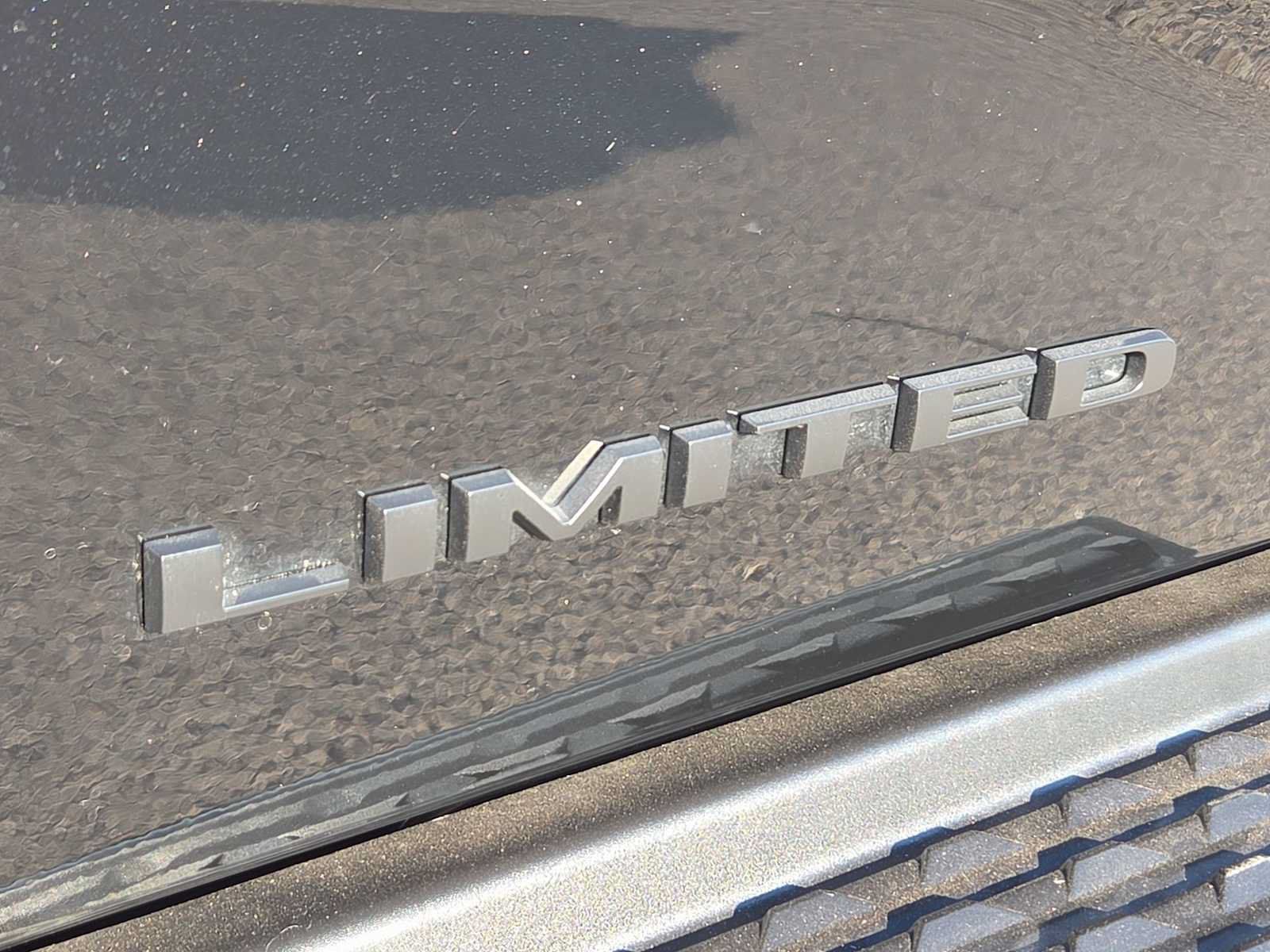 Used 2026 RAM 3500 Limited AWD/4WD image 11