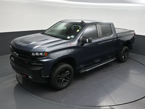 Used 2019 Chevrolet Silverado 1500 LT Trail Boss AWD/4WD image 19