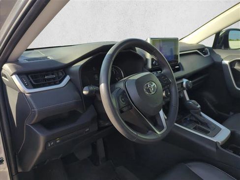 Used 2023 Toyota RAV4 XLE Premium FWD image 12