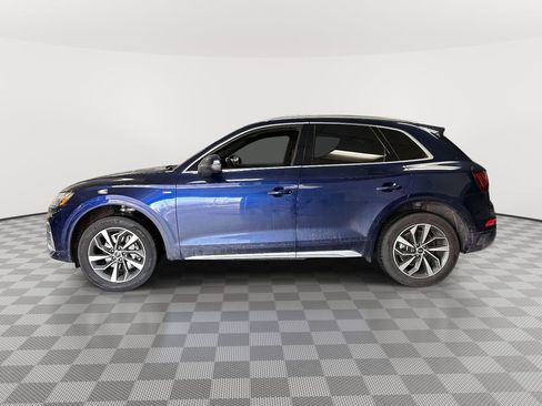 Used 2023 Audi Q5 2.0T Premium w/ Convenience Package AWD/4WD image 6