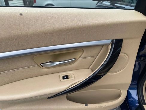 Used 2016 BMW 328i Sedan RWD image 24