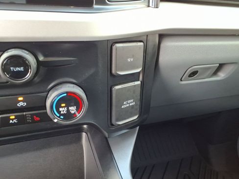 Used 2024 Ford F250 XLT w/ Black Appearance Package AWD/4WD image 27