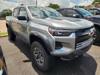 Used 2024 Chevrolet Colorado ZR2 w/ ZR2 Convenience Package III