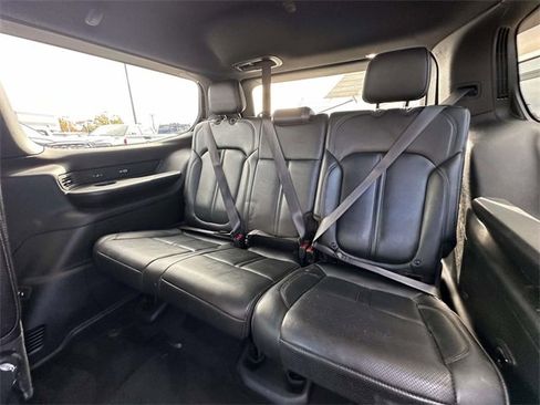 Used 2022 Jeep Wagoneer Series III w/ Convenience Group I image 33