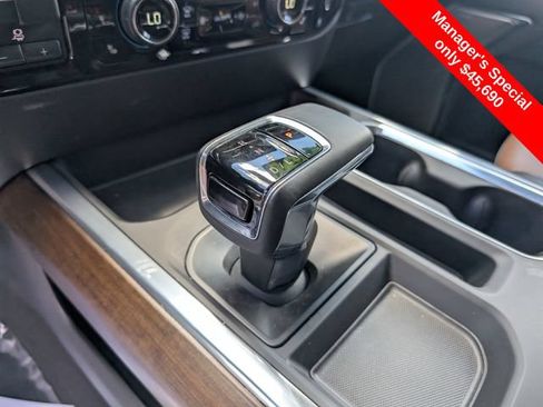 Used 2024 Chevrolet Silverado 1500 High Country w/ Technology Package AWD/4WD image 23