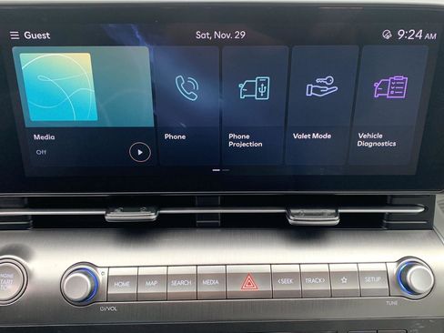 Used 2024 Hyundai Kona SEL image 7