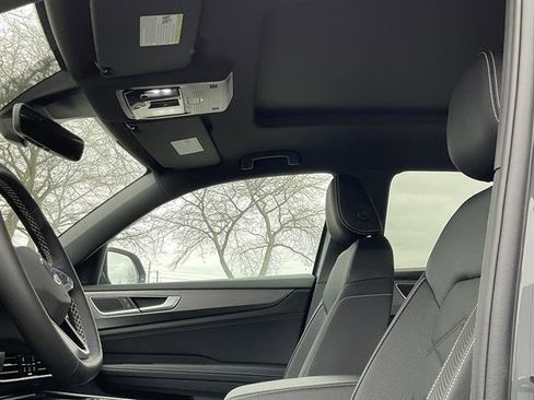 New 2026 Volkswagen Atlas Cross Sport SE image 9