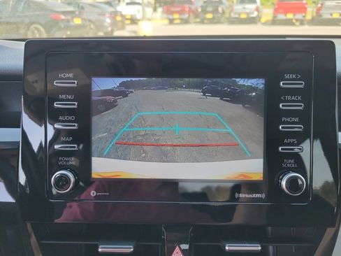 Used 2022 Toyota Camry SE image 13