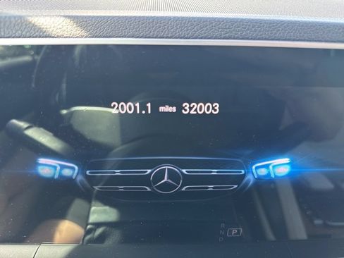 Used 2023 Mercedes-Benz GLE 350 4MATIC image 39