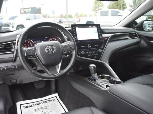 Used 2022 Toyota Camry XSE image 16