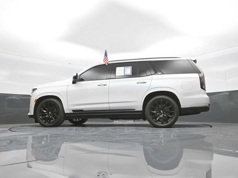 Used 2024 Cadillac Escalade Sport Platinum w/ LPO, ONYX Package AWD/4WD image 44