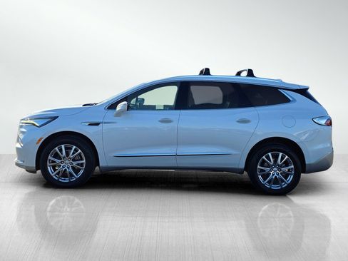 Used 2023 Buick Enclave Premium w/ Experience Buick Package image 4