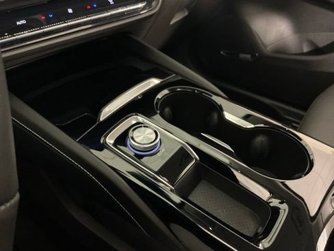 Used 2024 Buick Envision Sport Touring AWD/4WD image 23