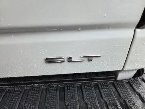 New 2026 GMC Sierra 1500 SLT w/ SLT Premium Plus Package AWD/4WD image 11
