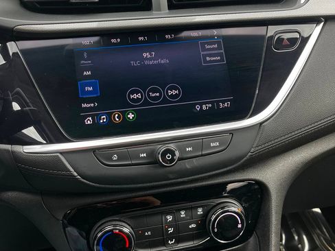Used 2020 Buick Encore GX Preferred FWD image 17