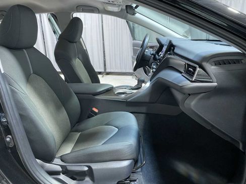 Used 2024 Toyota Camry LE FWD image 14