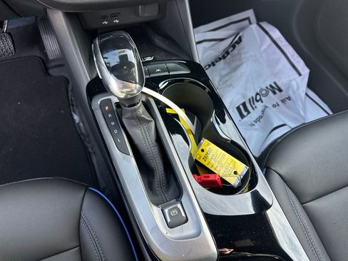 New 2026 Buick Envista Sport Touring image 21