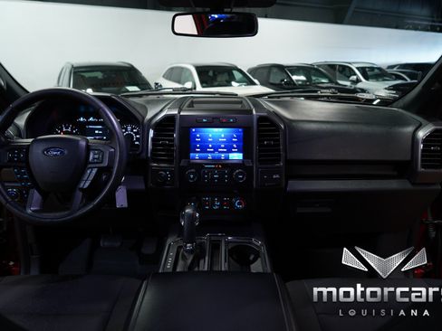 Used 2019 Ford F150 XLT w/ Equipment Group 302A Luxury AWD/4WD image 32