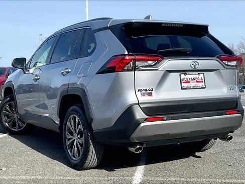 Used 2025 Toyota RAV4 Limited image 11