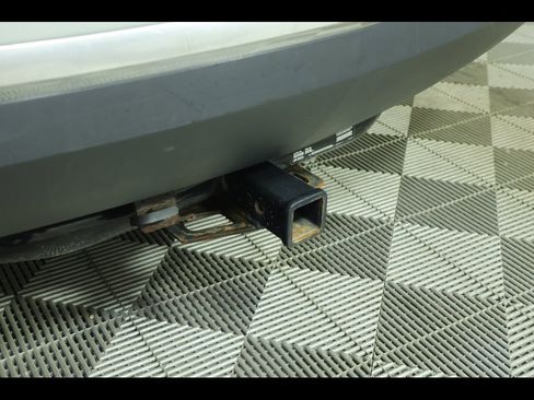 Used 2018 Chevrolet Equinox LT image 23