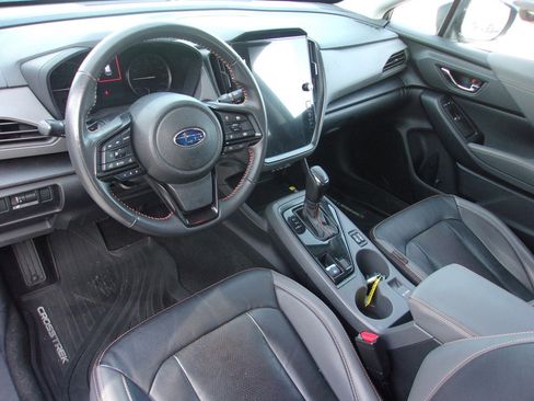 Used 2024 Subaru Crosstrek 2.5i Limited image 10